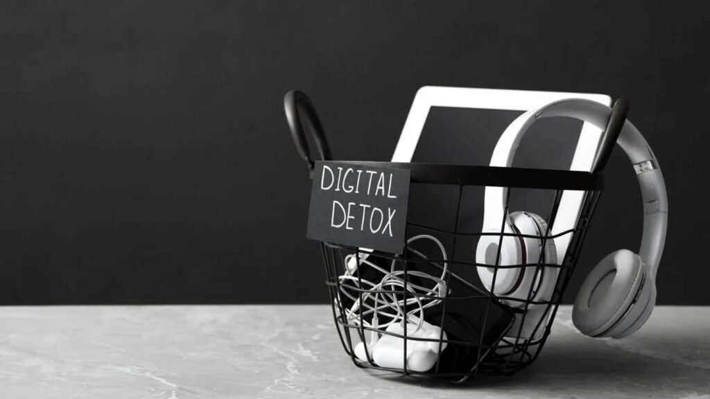 How to Perform a Digital Detox Without Deleting Your Apps